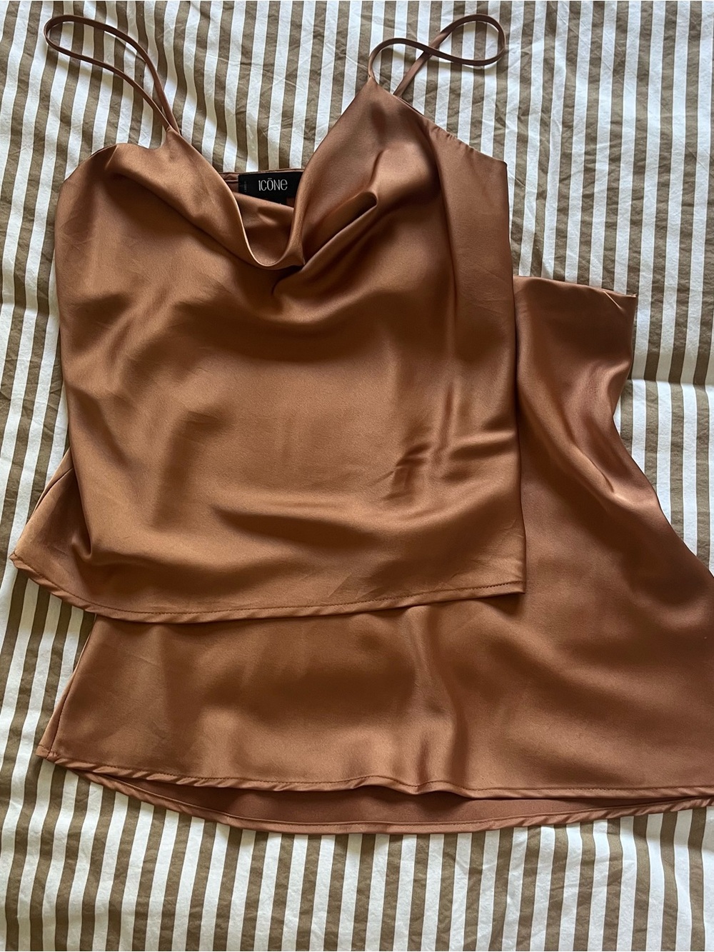 Simons ICÔNE Copper-Brown Satin Skirt Set